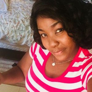 Meet your Posher, Frances